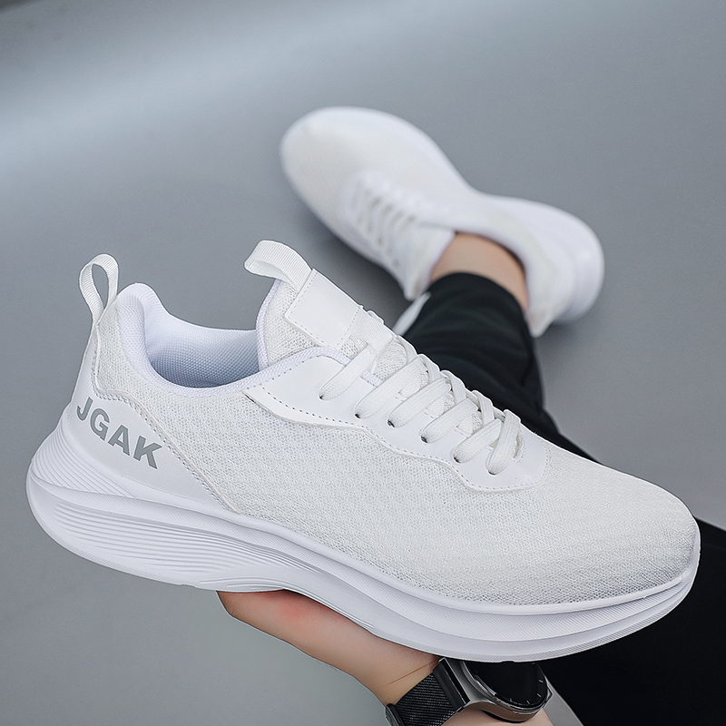 Tênis Brancos Ultra Leves em M - Men Shoes Eu To Us avaliação e preço